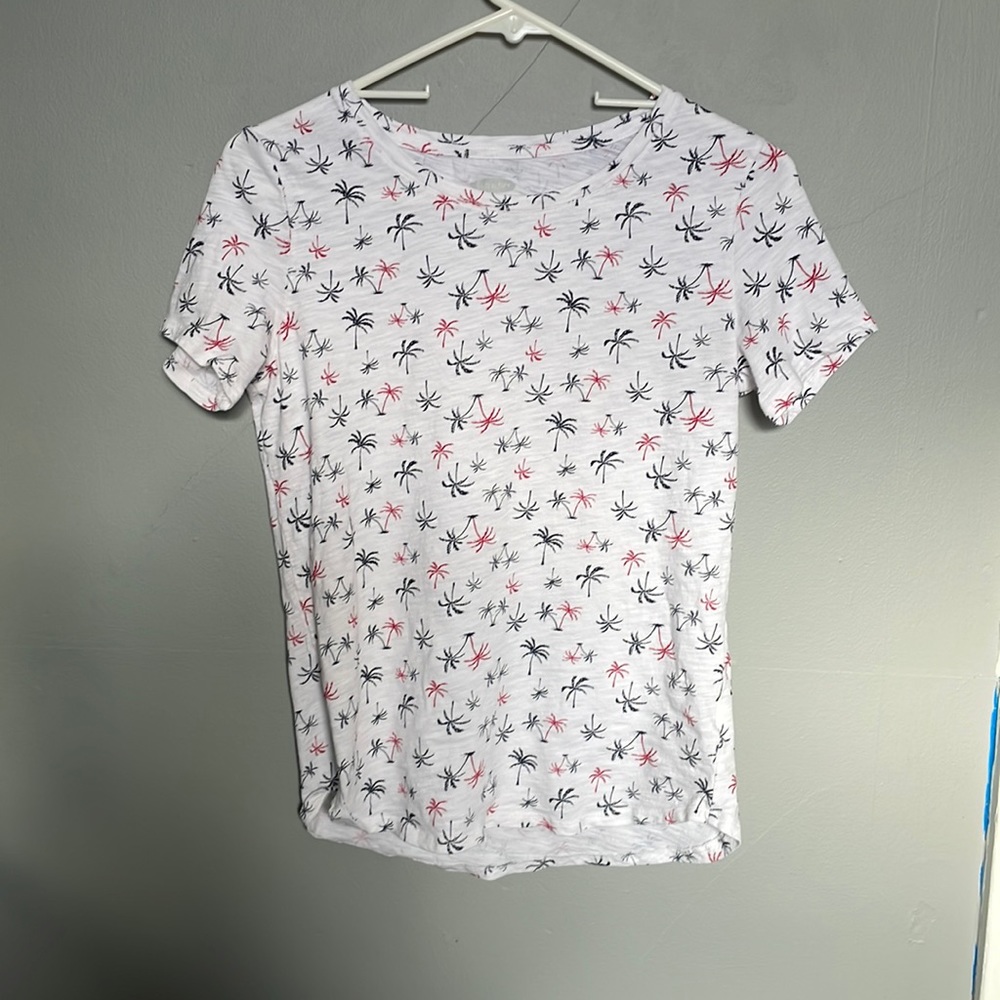 Old Navy women’s XS red white and blue palm tree print cotton t shirt Y2K summer